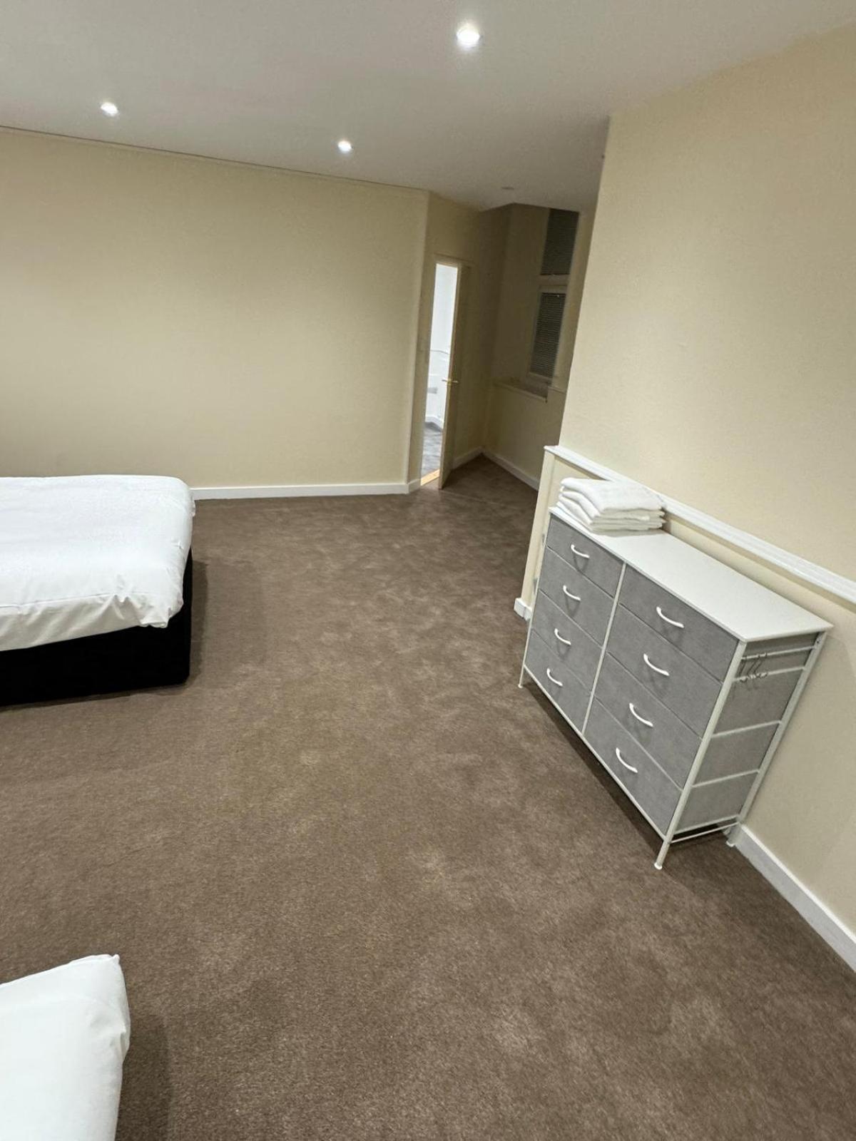 뉴포트 New Station B&B 외부 사진